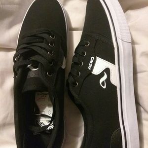 Men's ADIO Black Sneakers